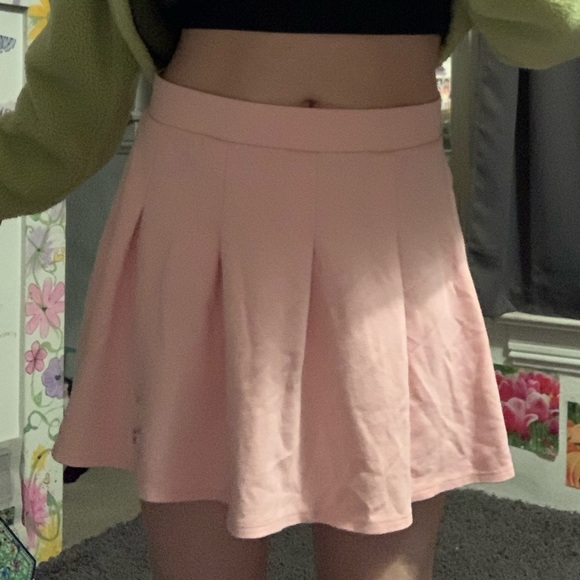 Pink mushroom pleated skirt - Picture 2 of 5
